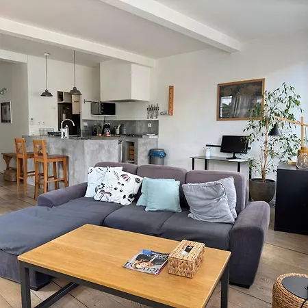 Apartmán Spacieux T3 Avec Terrasse, Proche Paris & Metro 7 *